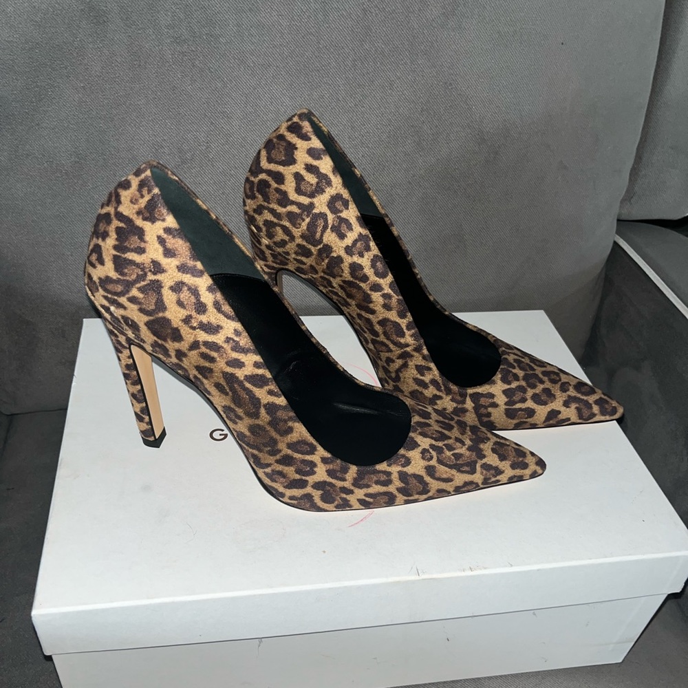 Good American Leopard heels- Brand New never worn